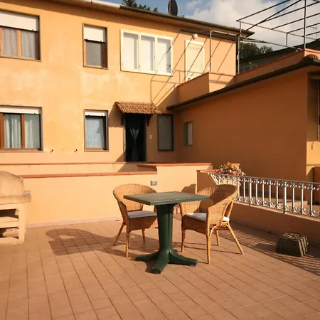 아파트 Bilocale Con Terrazza E Vista Mare 카스타니에토카르두치