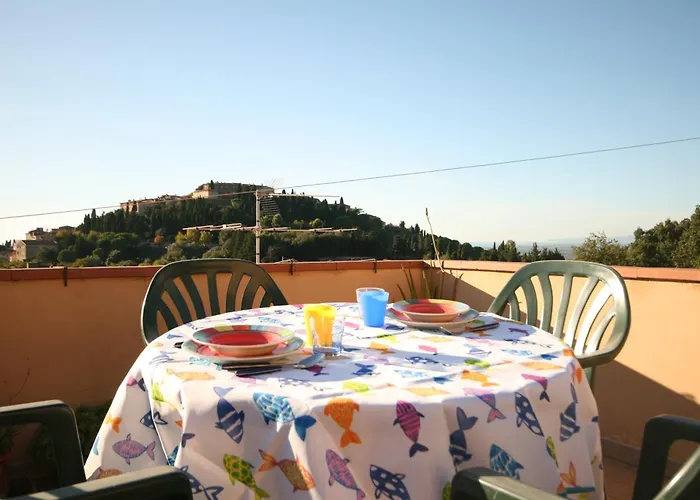 Bilocale Con Terrazza E Vista Mare 公寓